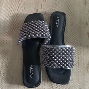 Abound Black flat sandals with steel gray balls